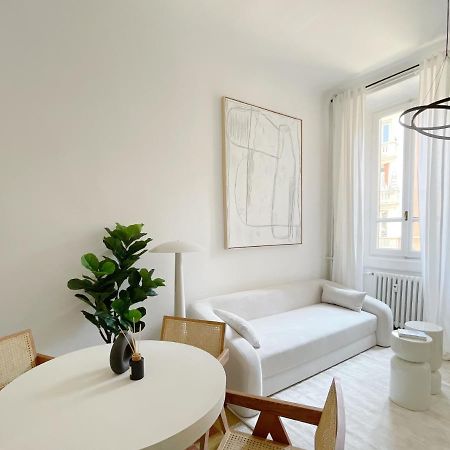 Casa Unica Milano - Typical & Charming Apartment - Navigli II Milão Exterior foto