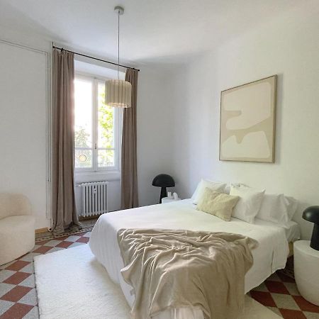 Casa Unica Milano - Typical & Charming Apartment - Navigli II Milão Exterior foto